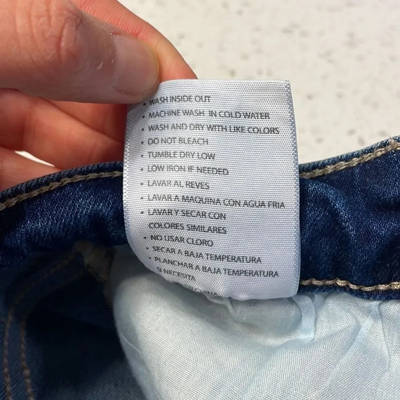 Nwot KanCan woman jeans - Picture 14 of 14